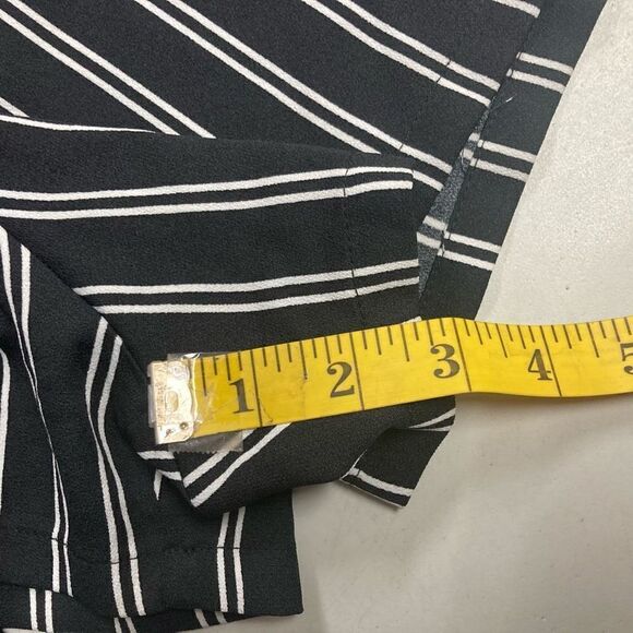 DR2 Black & White Striped Elastic Tie Waistband Shorts With Front Side Pockets S - Picture 4 of 11